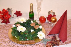 Vánoční výzdoba stolu pro 4 osoby  bordó