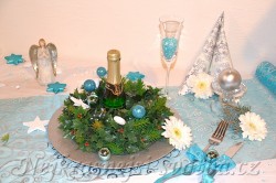Vánoční výzdoba stolu pro 4 osoby  tyrkys azur